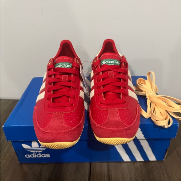 ADIDAS JAPAN ORIGINAL SCARLET WOMEN SHOES - Picture 5 of 8